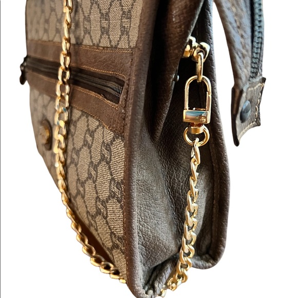 Beautiful Gucci clutch - Picture 4 of 13